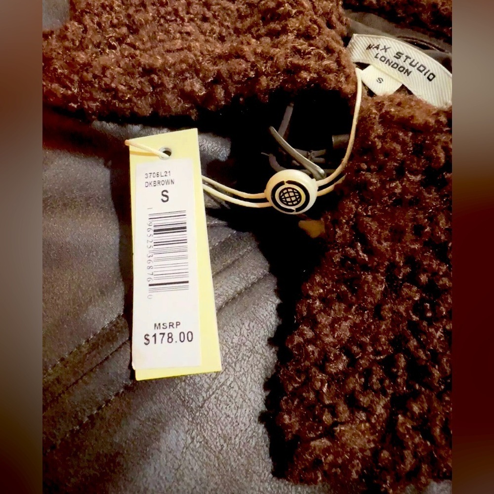 ‼️SOLD‼️MAX STUDIO CHOCOLATE BROWN LEATHERETTE BOMBER JACKET NWT - Picture 3 of 4